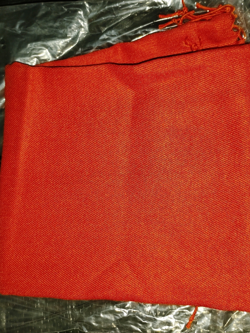 Rich Red Cashmere & Silk Pashmina Scarf with Fringe 🆕 🧣